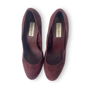 Steve Madden Fuchsia Suede High Heels Size:‎ 8 0207